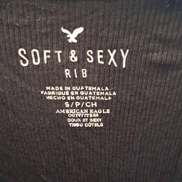 Black top - Picture 3 of 3